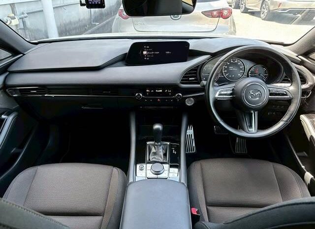 2021 MAZDA3 FASTBACK XD PROACTIVE TOURING SELECTION For Sale In Kenya full