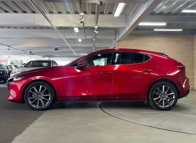 2021 MAZDA3 FASTBACK 15S TOURING FOR SALE IN KENYA full