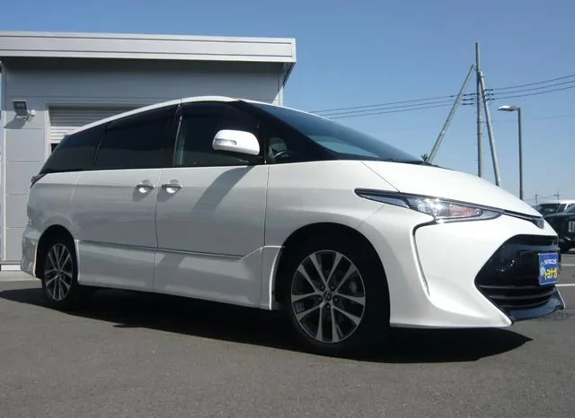 2018 TOYOTA ESTIMA AERAS PREMIUM FOR SALE IN KENYA full