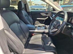 2019 AUDI Q8 For Sale in Nairobi Kenya full