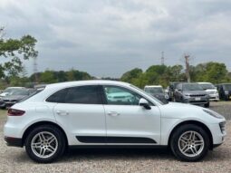 Used 2018 PORSCHE MACAN For Sale in Kenya full