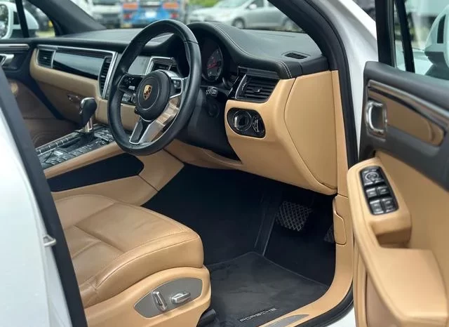 Used 2018 PORSCHE MACAN For Sale in Kenya full