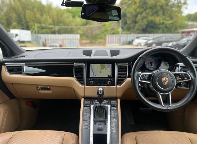 Used 2018 PORSCHE MACAN For Sale in Kenya full
