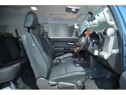 2018 TOYOTA FJ CRUISER OFFROAD PACKAGE FOR SALE IN KENYA full