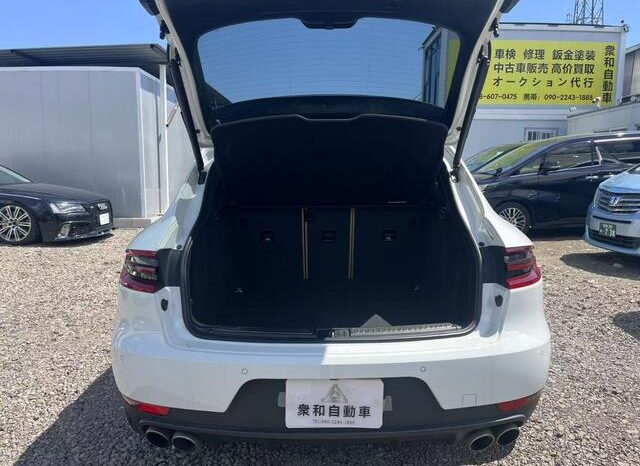 2019 PORSCHE MACAN Price/ For Sale In Kenya full