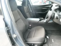 2019 MAZDA3 FASTBACK XD PROACTIVE For Sale In Kenya full