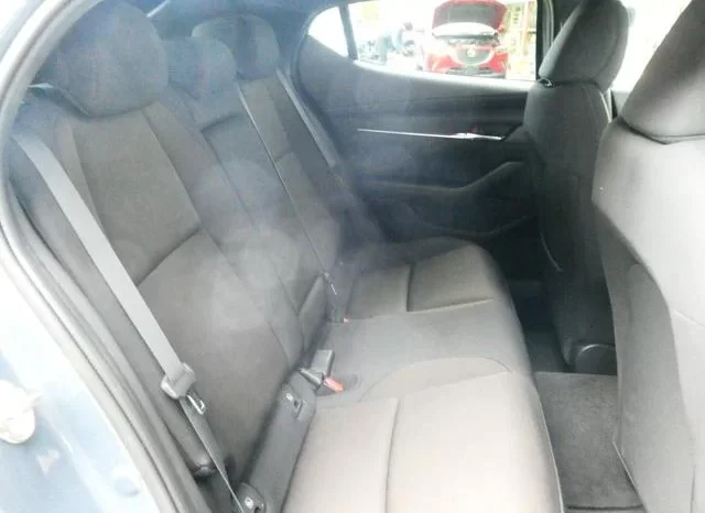 2019 MAZDA3 FASTBACK XD PROACTIVE For Sale In Kenya full