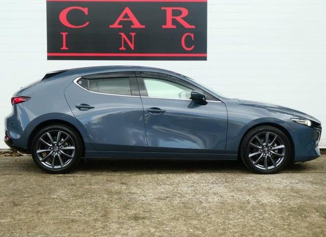 2019 MAZDA3 FASTBACK XD PROACTIVE For Sale In Kenya full