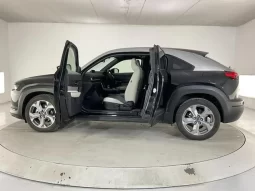 2022 MAZDA MX-30 MODERN CONFIDENCE FOR SALE IN KENYA full