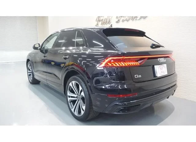 2021 AUDI Q8 TFSI QUATTRO S LINE For Sale In Kenya full