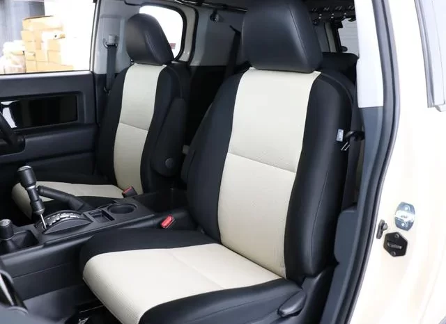 2018 TOYOTA FJ CRUISER FINAL EDITION FOR SALE IN NAIROBI KENYA full