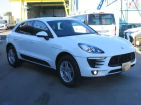 2018 PORSCHE MACAN For Sale In Kenya