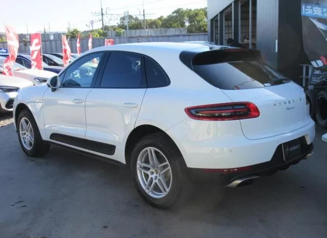 2018 PORSCHE MACAN For Sale In Kenya full