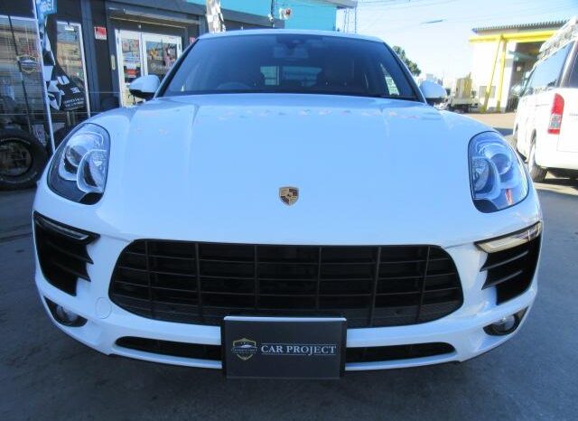 2018 PORSCHE MACAN For Sale In Kenya full
