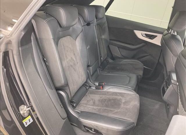 2020 AUDI Q8 55TFSI QUATTRO FOR SALE IN KENYA full