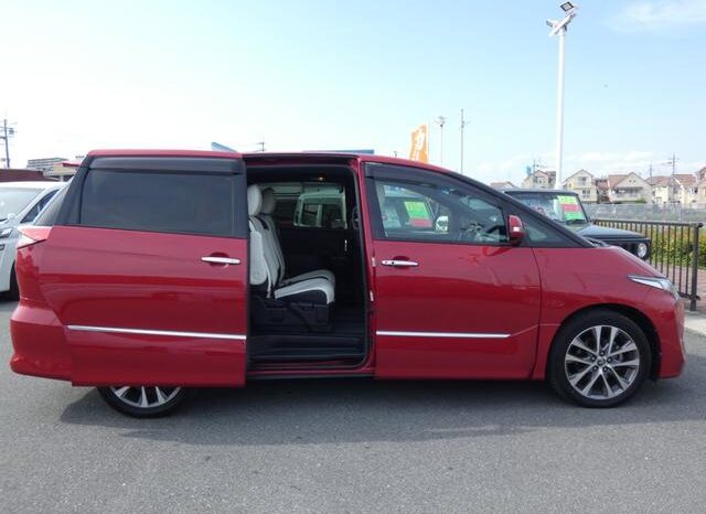 2018 TOYOTA ESTIMA FOR SALE IN KENYA full