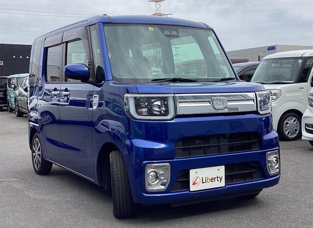 2018 DAIHATSU WAKE For Sale In Kenya full