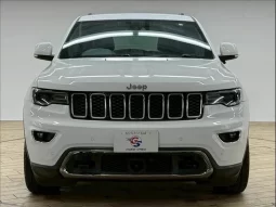 2018 Jeep GRAND CHEROKEE For Sale in Kenya full
