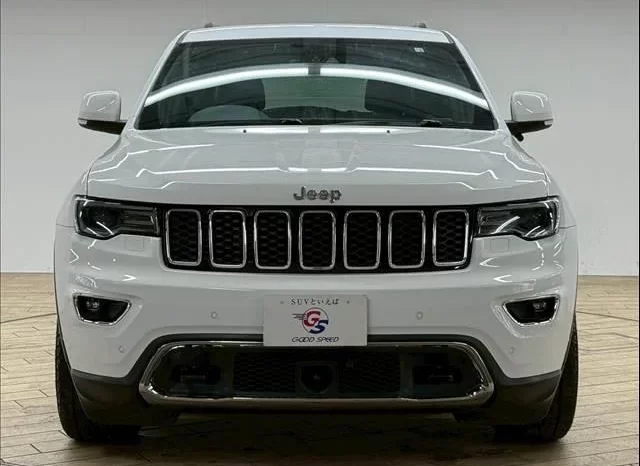 2018 Jeep GRAND CHEROKEE For Sale in Kenya full