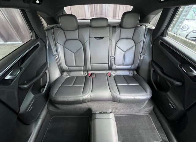 2019 PORSCHE MACAN For Sale In Kenya full