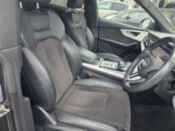 2019 AUDI Q8 55TFSI QUATTRO For Sale in Nairobi Kenya full
