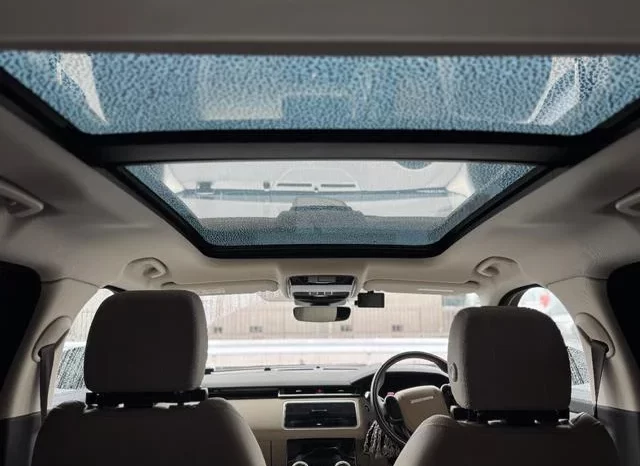 2018 RANGE ROVER VELAR R DYNAMIC FOR SALE IN KENYA full