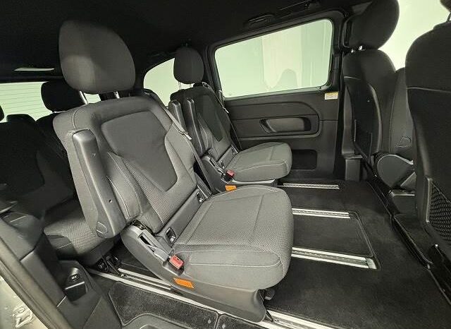 2018 MERCEDES BENZ V-CLASS V220D SPORTS For Sale In Kenya full