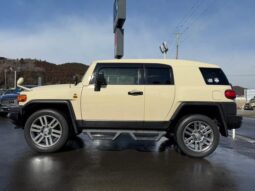 TOYOTA FJ CRUISER FINAL EDITION FOR SALE IN KENYA full