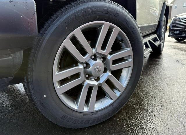 TOYOTA FJ CRUISER FINAL EDITION FOR SALE IN KENYA full