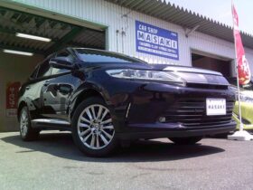 2020 Toyota Harrier For Sale in Kenya