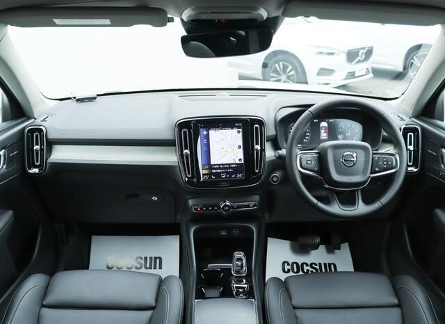 2018 Volvo XC40 For Sale in Kenya full