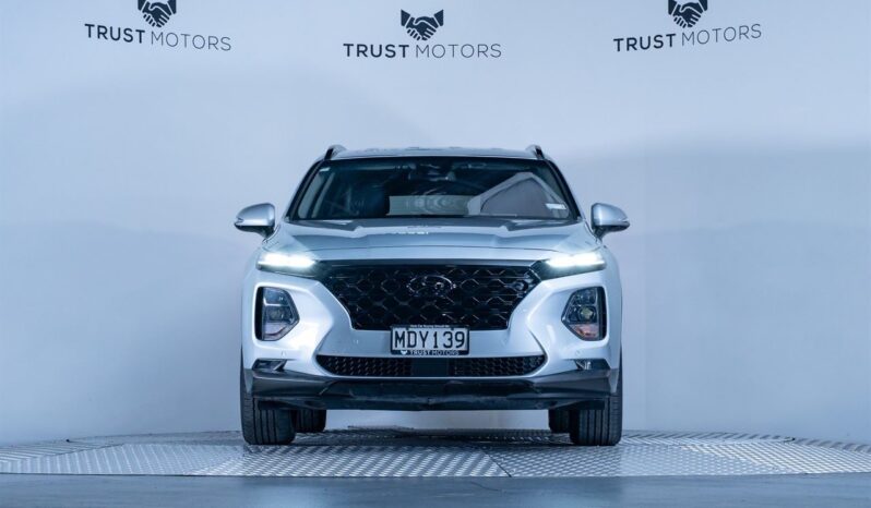 2019 Hyundai Santa Fe For Sale in Kenya full