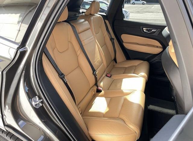 2020 Volvo XC60 For Sale in Kenya full