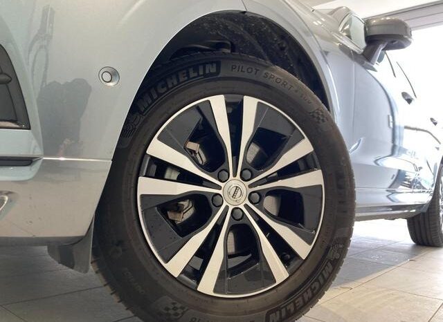 2020 Volvo XC60 For Sale in Kenya full