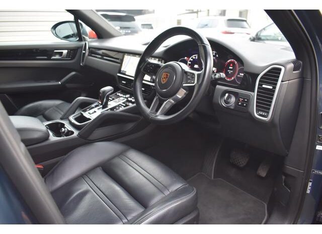 2018 Porsche Cayenne For Sale in Kenya full