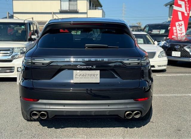 2019 Porsche Cayenne For Sale in Kenya full
