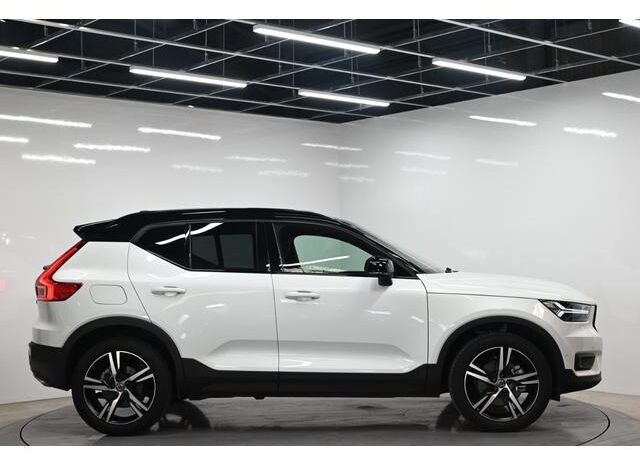 2019 Volvo XC40 For Sale in Kenya full