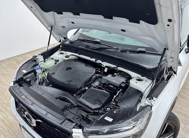 2020 Volvo XC40 For Sale in Kenya full