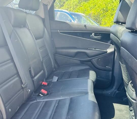 2018 Kia Sorento For Sale in Kenya full
