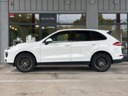 2018 Porsche Cayenne For Sale in Kenya full
