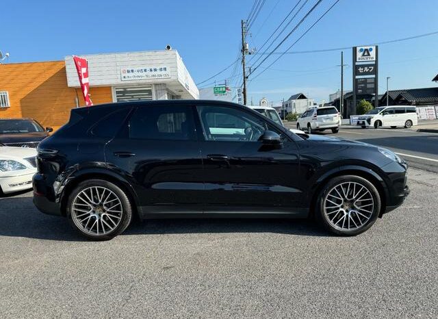 2019 Porsche Cayenne For Sale in Kenya full