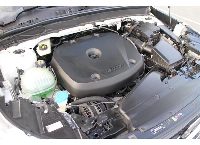 2018 Volvo XC40 For Sale in Kenya full