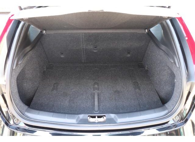 2018 Volvo V40 For Sale in Kenya full