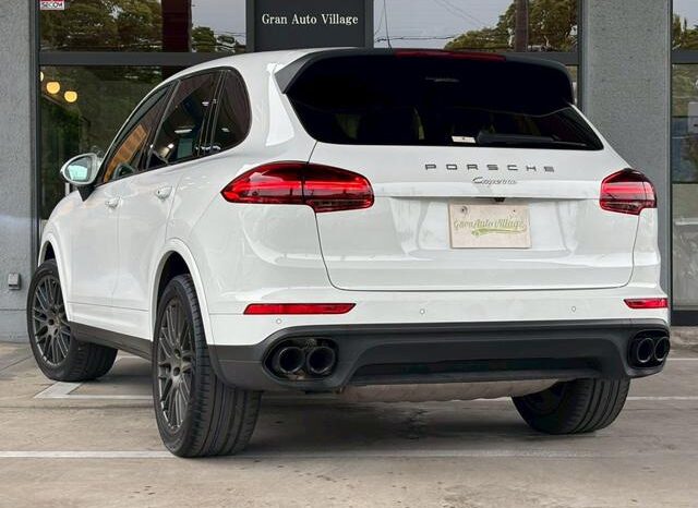 2018 Porsche Cayenne For Sale in Kenya full