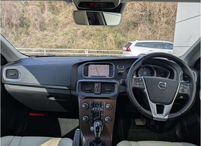 2019 Volvo V40 For Sale in Kenya full