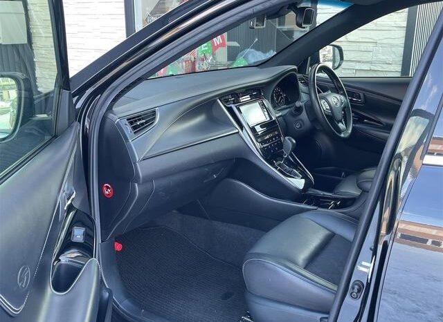 2020 Toyota Harrier For Sale in Kenya full
