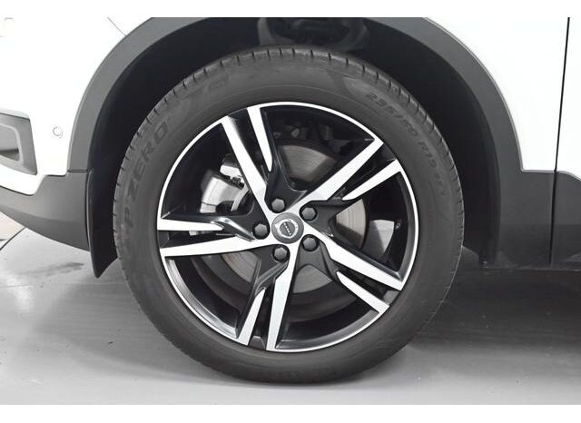 2019 Volvo XC40 For Sale in Kenya full