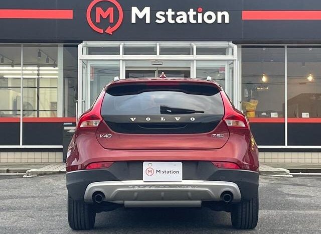 2018 Volvo V40 For Sale in Kenya full