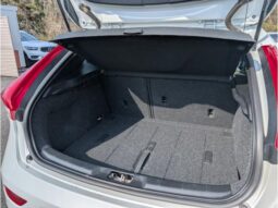 2019 Volvo V40 For Sale in Kenya full