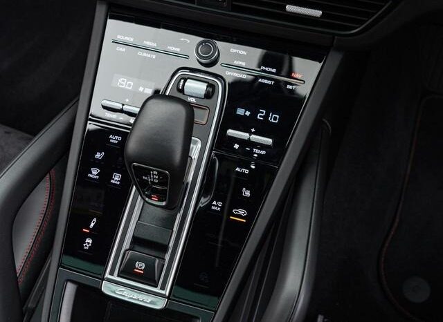 2020 Porsche Cayenne For Sale in Kenya full